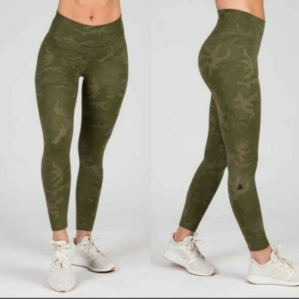 P’tula Green Camouflage Leggings, XS